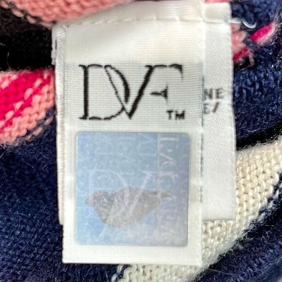 Diane Von Furstenberg Women’s Crew Neck Striped Sweater Small - Picture 8 of 10